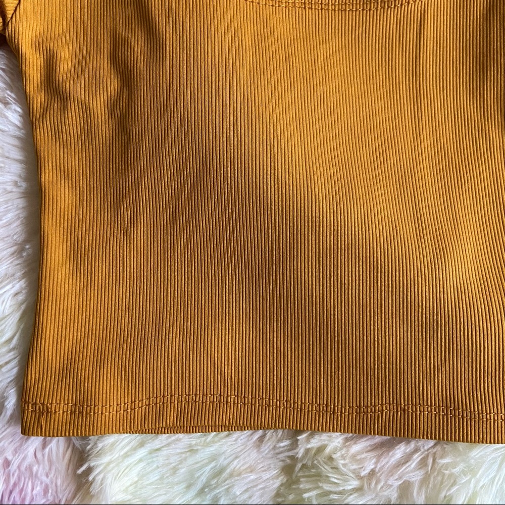 Square Neck Ribbed Crop Tee - Picture 8 of 8